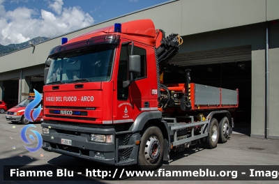 Iveco EuroTech 190E35
Vigili del Fuoco
Distretto di Riva del Garda
Corpo Volontario di Arco (TN)
VF Z83 TN
Parole chiave: Iveco EuroTech_190E35 VFZ83TN