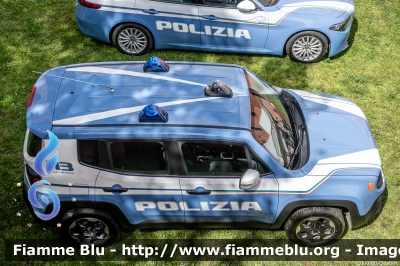 Jeep Renegade
Polizia di Stato
Allestito Nuova Carrozzeria Torinese
POLIZIA M3110
Parole chiave: Jeep Renegade POLIZIAM3110