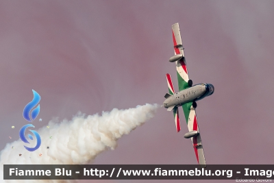 Aermacchi MB339PAN
Aeronautica Militare Italiana
313° Gruppo Addestramento Acrobatico
Stagione esibizioni 2019
Valore Tricolore
Parole chiave: Aermacchi MB339PAN