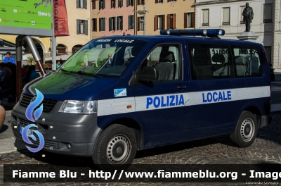 Volkswagen Transporter T5
Polizia Locale Padova
131
Parole chiave: Volkswagen Transporter_T5