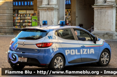 Renault Clio lV serie
Polizia di Stato
Allestita Focaccia
Decorazione grafica Artlantis
POLIZIA M0593
Parole chiave: Renault Clio_lVserie POLIZIAM0593