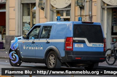 Land-Rover Discovery 3
Polizia di Stato
Squadra Volante
Unità Operativa di Primo Intervento
POLIZIA F9474
Parole chiave: Land-Rover Discovery_3 POLIZIAF9474