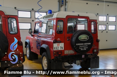 Land-Rover Defender 90
Vigili del Fuoco
Distretto di Riva del Garda
Corpo Volontario di Riva del Garda (TN)
VF K62 TN
Parole chiave: Land-Rover Defender_90 VFK62TN