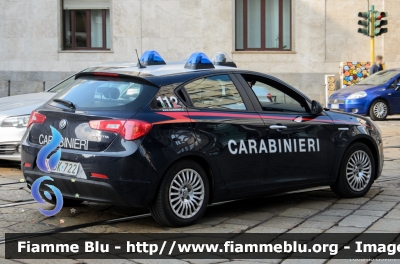 Alfa-Romeo Nuova Giulietta restyle
Carabinieri
III Battaglione Lombardia
Compagnia di Intervento Operativo
CC DK 722
Parole chiave: Alfa-Romeo Nuova_Giulietta_restyle CCDK722