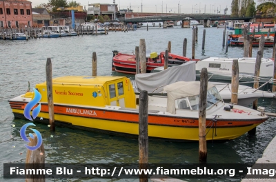 Idroambulanza
Venezia Soccorso
gruppo "Air Ambulance Srl"
RV 06928
Parole chiave: Idroambulanza