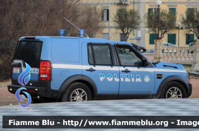 Land-Rover Discovery 3
Polizia di Stato
Squadra Volante
Unità Operativa di Primo Intervento
POLIZIA F9482
Parole chiave: Land-Rover Discovery_3