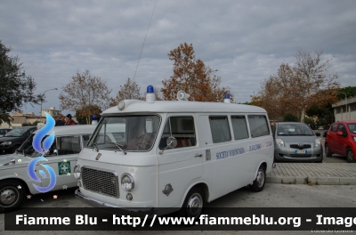 Fiat 238
Società Volontaria di Soccorso Livorno
*Restaurata*
Parole chiave: Fiat 238 Ambulanza