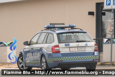 Skoda Octavia Wagon V serie
Polizia di Stato
Polizia Stradale in servizio sulla rete Autostradale SALT
Allestimento Focaccia
Decorazione Grafica Artlantis
Con nuova decorazione
POLIZIA M4859
Parole chiave: Skoda Octavia_Wagon_Vserie POLIZIAM4859