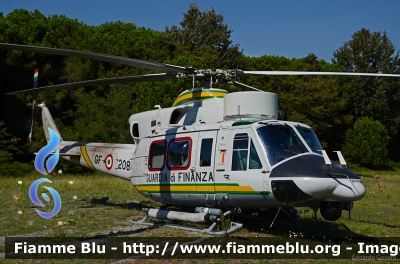 Agusta Bell AB412 HP
Guardia di Finanza
Servizio Aereonavale
GF 208
Parole chiave: Agusta-Bell AB412_HP HEMS_2013