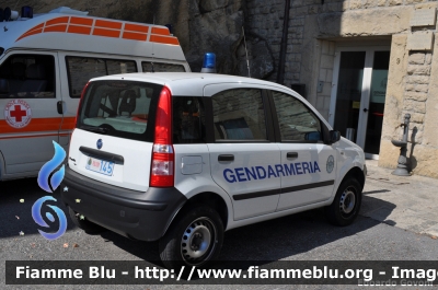 Fiat Nuova Panda 4x4 I serie
Repubblica di San Marino
Gendarmeria
POLIZIA 145
Parole chiave: Fiat Nuova_Panda_4x4_Iserie RSMPOLIZIA145