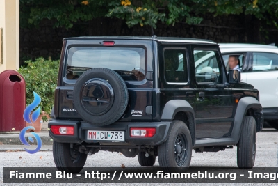 Suzuki Jimny IV serie
Marina Militare Italiana
Raggruppamento Subacquei ed Incursori "Teseo Tesei"
MM CW 739
Parole chiave: Suzuki Jimny_IVserie