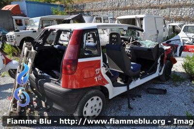 Fiat Punto I serie
Repubblica di San Marino
Polizia Civile
POLIZIA 099
*Dismessa ed utilizzata dalla sezione antincendio per esercitazioni*

Parole chiave: Fiat Punto_Iserie POLIZIA099