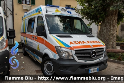 Mercedes-Benz Sprinter III serie restyle
Misericordia di Grignano (PO)
Allestita Maf
CODICE AUTOMEZZO: 212
Parole chiave: Mercedes-Benz Sprinter_IIIserie_restyle Ambulanza MiThink17