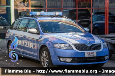 Skoda Octavia Wagon IV serie
Polizia di Stato
Polizia Stradale in servizio sulla rete autostradale di Autostrade per l'Italia
Seconda fornitura con la nuova livrea
Allestite Focaccia
Decorazione Grafica Artlantis
POLIZIA M0445
Parole chiave: Skoda Octavia_Wagon_IVserie POLIZIAH0445 Motor_Show_2016