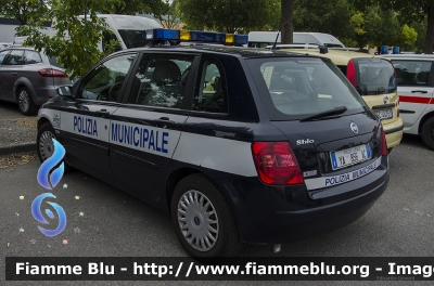 Fiat Stilo II serie
Polizia Locale
Unine dei Comuni Adige Guà
POLIZIA LOCALE YA 856 AC
Parole chiave: Fiat Stilo_IIserie POLIZIALOCALEYA856AC Reas_2013