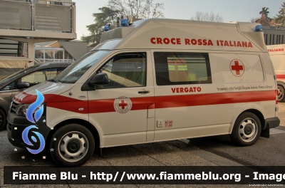 Volkswagen Transporter T5 restyle
Croce Rossa Italiana 
Comitato Locale di Vergato (BO)
Allestita Vision
CRI 421 AC

*Servizio Assistenza Sanitaria Motor-Show 2016*
Parole chiave: Volkswagen Transporter_T5_restyle Ambulanza CRI421AC Motor_Show_2016