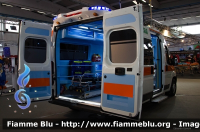 Fiat Ducato X250
Ambulanza dimostrativa Alessi & Becagli
Parole chiave: Fiat Ducato_X250 Ambulanza Reas_2013