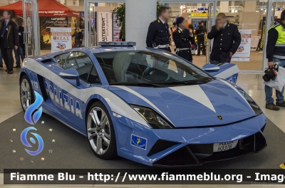 Lamborghini Gallardo II serie restyle
Polizia di Stato
Polizia Stradale
In esposizione al Reas 2013
POLIZIA H3376
Parole chiave: Lamborghini Gallardo_IIserie_restyle POLIZIAH3376