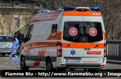 Mercedes-Benz Sprinter III serie restyle
Croce Bianca Bolzano
Weisses Kreuz Bozen
Allestita Ambulanz Mobile - Otaris Light
WK 405 - 749
PC ZS 0MS
Parole chiave: Mercedes-Benz Sprinter_IIIserie_restyle Ambulanza PCZS0MS