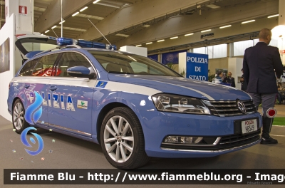 Volkswagen Passat Variant VII serie
Polizia di Stato
Polizia Stradale
In servizio sull'Autostrada A21 Brescia - Piacenza
Allestimento Bertazzoni
POLIZIA H6549
In esposizione al Reas 2013
Parole chiave: Volkswagen Passat_Variant_VIIserie POLIZIAH6549