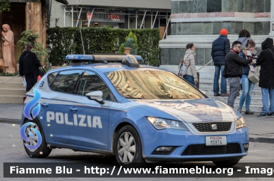 Seat Leon III serie
Polizia di Stato
Squadra Volante
Allestita Nuova Carrozzeria Torinese
Decorazione Grafica Artlantis
POLIZIA M0874
Parole chiave: Seat Leon_IIIserie POLIZIAM0874