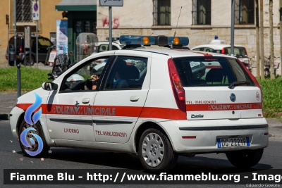 Fiat Punto III serie Classic
Polizia Municipale Livorno
Parole chiave: Fiat Punto_IIIserie_Classic