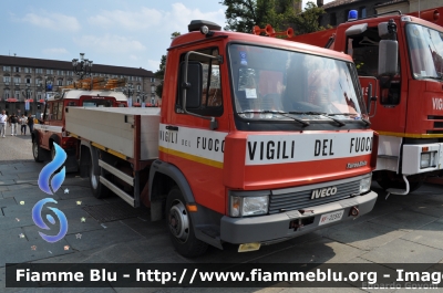 Iveco Zeta 65-12
Vigili del Fuoco
Comando Provinciale di Torino
Distaccamento Volontario di Giaveno (TO)
VF 22512
Parole chiave: Iveco Zeta_65-12 VF22512 Raduno_ANVVF_2011