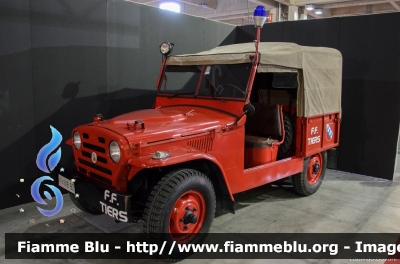 Fiat Campagnola I serie
Vigili del Fuoco
Unione Distrettuale di Bolzano
Corpo Volontario di Tires (BZ)
Freiwillige Feuerwehr Tiers
VF 1X8 BZ
Parole chiave: Fiat Campagnola_Iserie VF1X8BZ Civil_Protect_2016