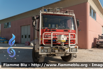 Iveco Grizzly 140E24 4x4 I serie
Vigili del Fuoco
Comando Provinciale di Pisa
Distaccamento Volontario di Ponsacco (PI)
AutoPompaSerbatoio allestimento Iveco-Magirus
VF 21942
Parole chiave: Iveco Grizzly_140E24_4x4_Iserie VF21942