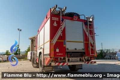 Iveco Grizzly 140E24 4x4 I serie
Vigili del Fuoco
Comando Provinciale di Pisa
Distaccamento Volontario di Ponsacco (PI)
AutoPompaSerbatoio allestimento Iveco-Magirus
VF 21942
Parole chiave: Iveco Grizzly_140E24_4x4_Iserie VF21942