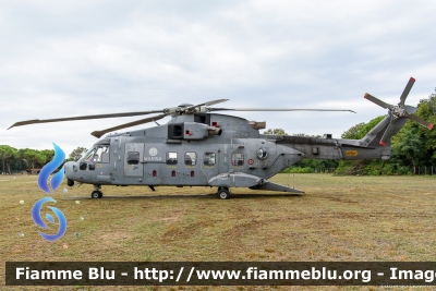 Agusta Westland EH-101-ASH
Marina Militare Italiana
I° gruppo elicotteri
MariStaEli Luni
MM 81634
s/n 2-19
Parole chiave: Agusta Westland EH-101