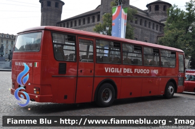 Iveco 370
Vigili del Fuoco
VF 24682
Parole chiave: Iveco 370 VF24682 Raduno_ANVVF_2011