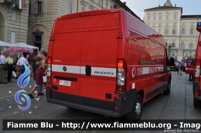 Fiat Ducato X250
Vigili del Fuoco
VF 25321
Parole chiave: Fiat Ducato_X250 VF25321 Raduno_ANVVF_2011