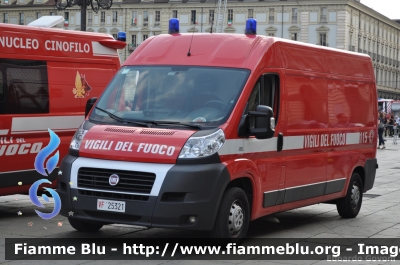 Fiat Ducato X250
Vigili del Fuoco
VF 25321
Parole chiave: Fiat Ducato_X250 VF25321 Raduno_ANVVF_2011