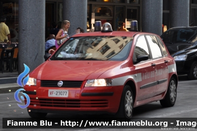 Fiat Stilo II serie
Vigili del Fuoco§
Comando Provinciale di Torino
VF 23077
Parole chiave: Fiat Stilo_IIserie VF23077 Raduno_ANVVF_2011