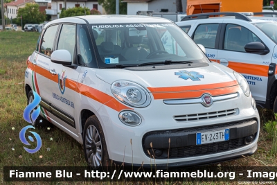 Fiat 500L
Pubblica Assistenza Siena
Parole chiave: Fiat 500L