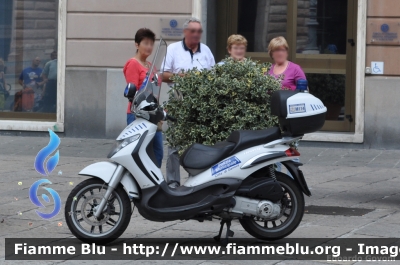 Piaggio Beverly
Polizia Municipale Genova
Parole chiave: Piaggio Beverly