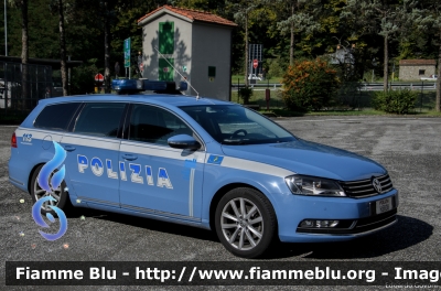 Volkswagen Passat Variant VII serie
Polizia di Stato
Polizia Stradale in servizio sulla rete autostradale SALT
POLIZIA H5838
Parole chiave: Volkswagen Passat_Variant_VIIserie POLIZIAH5838