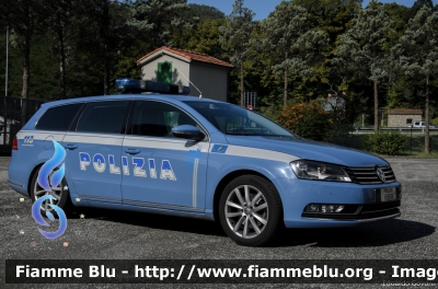 Volkswagen Passat Variant VII serie
Polizia di Stato
Polizia Stradale in servizio sulla rete autostradale SALT
POLIZIA H5838
Parole chiave: Volkswagen Passat_Variant_VIIserie POLIZIAH5838