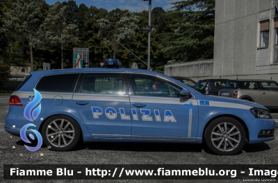 Volkswagen Passat Variant VII serie
Polizia di Stato
Polizia Stradale in servizio sulla rete autostradale SALT
POLIZIA H5838
Parole chiave: Volkswagen Passat_Variant_VIIserie POLIZIAH5838