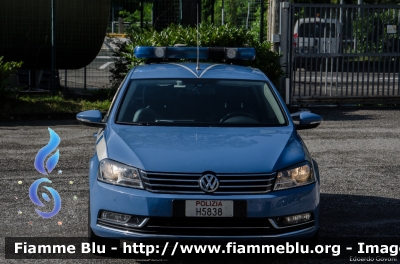 Volkswagen Passat Variant VII serie
Polizia di Stato
Polizia Stradale in servizio sulla rete autostradale SALT
POLIZIA H5838
Parole chiave: Volkswagen Passat_Variant_VIIserie POLIZIAH5838