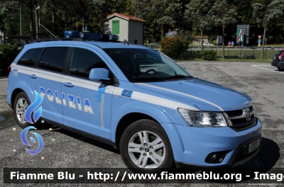 Fiat Freemont
Polizia di Stato
Polizia Stradale in servizio sulla rete Autostradale SALT
POLIZIA H7382
Parole chiave: Fiat Freemont POLIZIAH7382