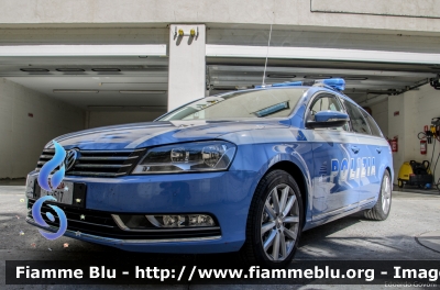 Volkswagen Passat Variant VII serie 
Polizia di Stato
Polizia Stradale in servizio sull'Autocamionale della Cisa
POLIZIA F3517
Parole chiave: Volkswagen Passat_Variant_VIIserie POLIZIAF3517