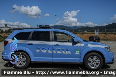 Fiat Freemont
Polizia di Stato
Polizia Stradale in servizio sull'Autocamionale della Cisa
POLIZIA H8197
Parole chiave: Fiat Freemont POLIZIAH8197