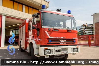 Iveco EuroFire 150E27 I serie
Vigili del Fuoco
Unione Distrettuale di Bolzano
Bezirksverband Bozen
Corpo Volontario di Gries - Bolzano
Freiwillige Feuerwehr Gries - Bozen
AutoPompaSerbatoio allestimento Iveco-Magirus
VF 0TL BZ
Parole chiave: Iveco EuroFire_150E27_Iserie VF0TLBZ