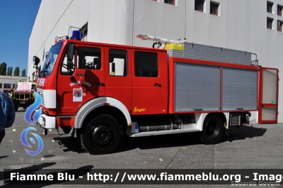 Mercedes-Benz 1428
Vigili del Fuoco
Unione Distrettuale Alta Pusteria
Corpo Volontario di S.Candido
Freiwillige Fuerwehr Innichen
Bezirksverband Oberpustertal
Allestimento Ziegler
*Dismesso*
VF 00J BZ
Parole chiave: Mercedes-Benz 1428 VF00JBZ Reas_2011