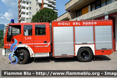 Iveco EuroFire 150E27 I serie
Vigili del Fuoco
Unione Distrettuale di Bolzano
Bezirksverband Bozen
Corpo Volontario di Gries - Bolzano
Freiwillige Feuerwehr Gries - Bozen
AutoPompaSerbatoio allestimento Iveco-Magirus
VF 0TL BZ
Parole chiave: Iveco EuroFire_150E27_Iserie VF0TLBZ