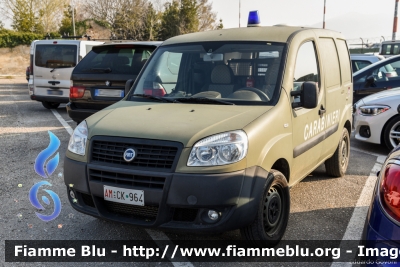 Fiat Doblò II serie
Carabinieri
Polizia Militare presso la 46° Brigata Aerea
AM CK 964
Parole chiave: Fiat Doblò_IIserie AMCK964