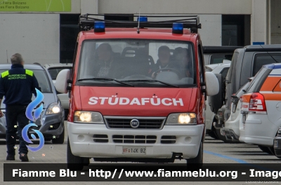 Fiat Ducato III serie
Vigili del Fuoco
Unione Distrettuale Bassa Val Pusteria
Corpo Volontario di La Villa
Stüdafüch La Ila
Freiwillige Feuerwehr Stern
VF 14K BZ
Parole chiave: Fiat Ducato_IIIserie VF14KBZ Civil_Protect_2016