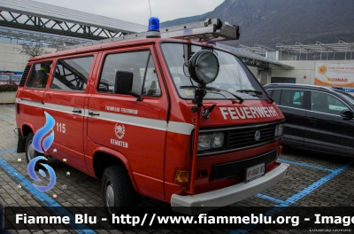 Volkswagen Transporter T3
Vigili del Fuoco
Unione Distrettuale Bassa Val Pusteria
Corpo Volontario di Caminata di Tures (BZ)
Freiwillige Feuerwehr  Kematen in Taufers
VF 04G BZ
Parole chiave: Volkswagen Transporter_T3 VF04GBZ Civil_Protect_2016